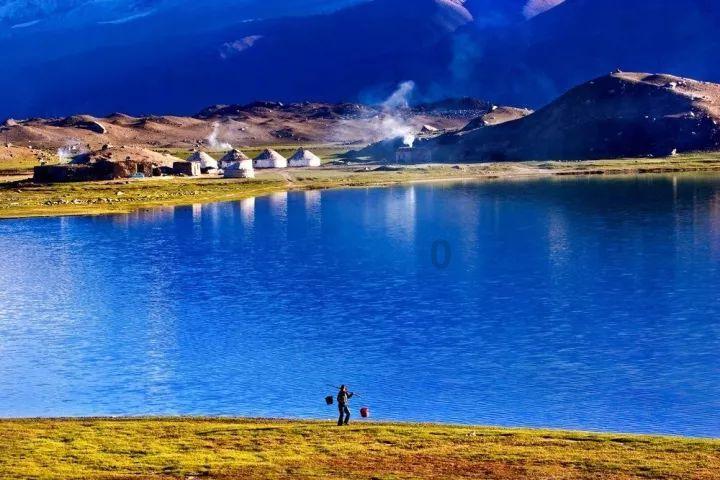 土匪林秀山：让老婆和心腹带钱逃跑，自己半夜下山偷红薯被抓